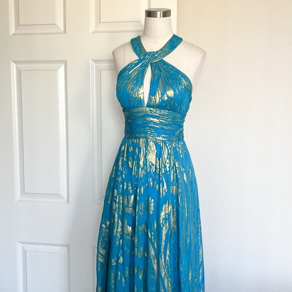 Aidan Mattox Foil Halter Neck Gown - Picture 5 of 10